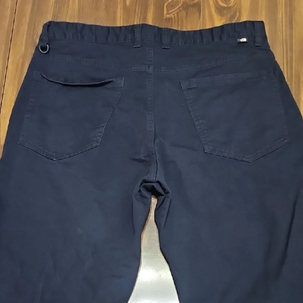 The North Face Men's Dark Blue Chinos